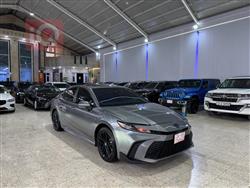 تۆیۆتا کامری